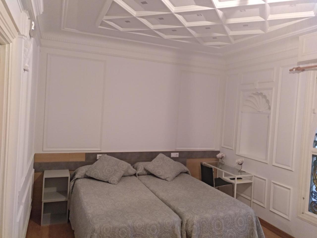 Hostal Rioja Condestable 로그로노 외부 사진